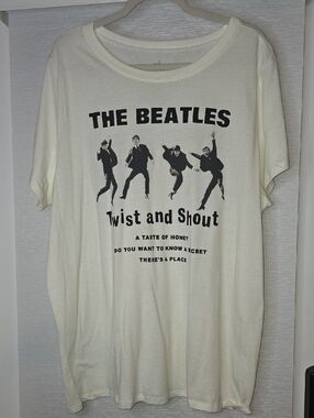 The Beatles Cream Short Sleeve 'Twist and Shout' Graphic Tee